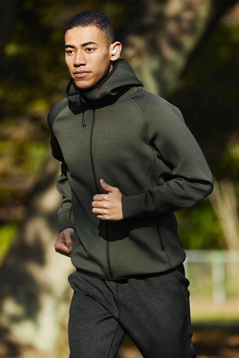 uniqlo exercise clothes|Men's activewear collection .